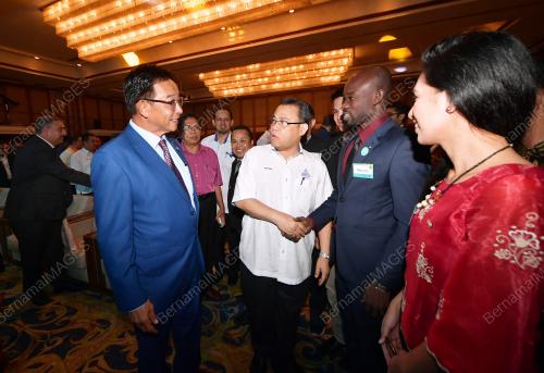 DATUK ABDUL KARIM RAHMAN HAMZAH