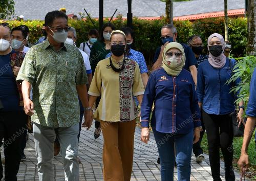 DATUK SERI NANCY SHUKRI