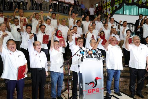 TAN SRI ABANG JOHARI TUN OPENG