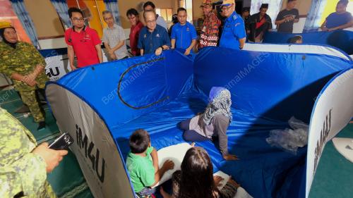 SK03_04022018_BANJIR