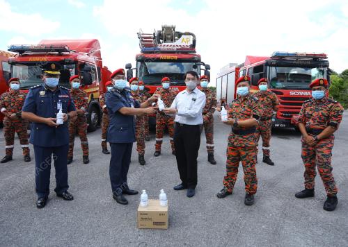 BOMBA SEDUNIA