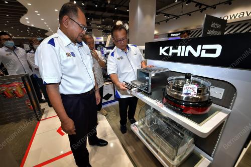 DATUK ALEXANDER NANTA LINGGI