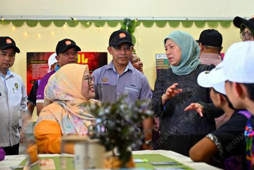 DATUK SERI NANCY SHUKRI