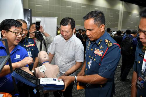 DATUK SERI NOR HISHAM MOHAMAD