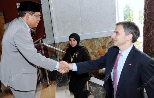 SK03_05092012_LAWATAN_AS