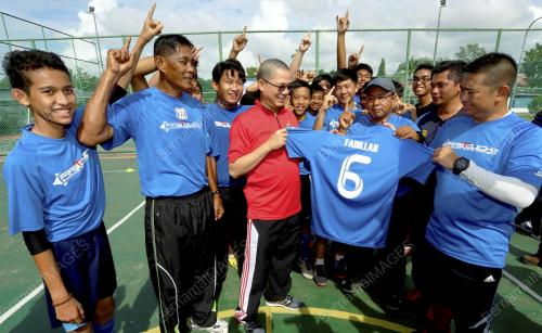 SK03_06042014_KARNIVAL_BELIA