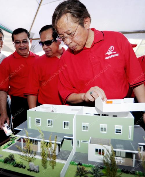 SK03_06052012_RUMAH