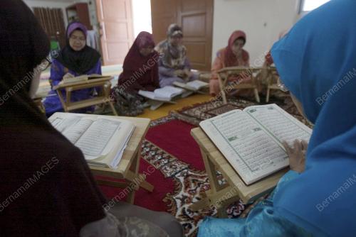 TADARUS_AL-QURAN