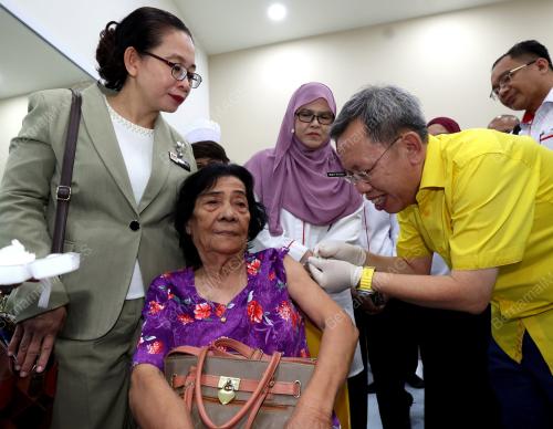 DATUK AMAR DR SIM KUI HIAN