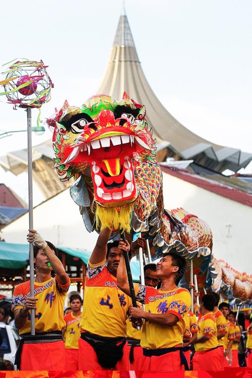 HONG SAN SI KUCHING