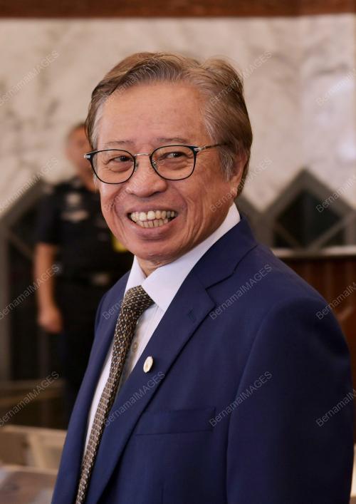 TAN SRI ABANG JOHARI TUN OPENG