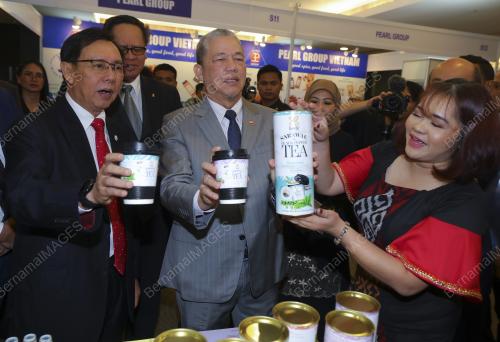 DATUK SERI FADILLAH YUSOF
