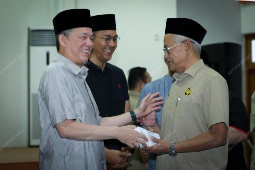 DATUK SERI FADILLAH YUSOF