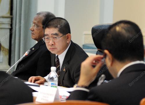 DATUK SERI DR MAXIMUS ONGKILI