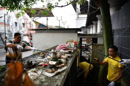 TRASH HERO KUCHING