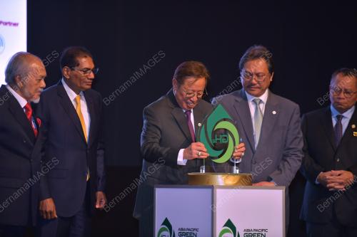 TAN SRI ABANG JOHARI TUN OPENG