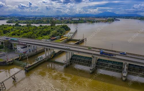 BARAJ SUNGAI SARAWAK