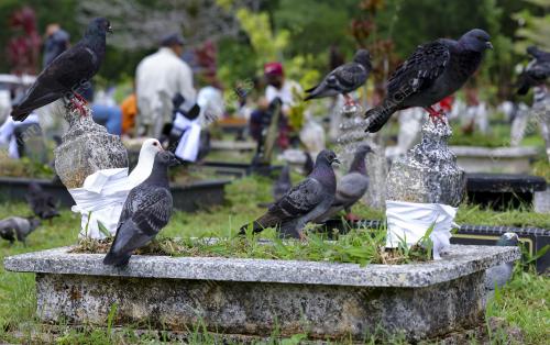 ZIARAH KUBUR MENJELANG RAMADAN