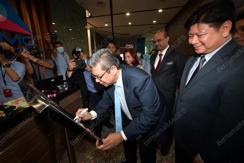 DATUK SAIFUDDIN ABDULLAH