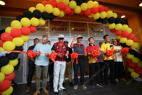 DATUK SERI ABDUL KARIM RAHMAN HAMZAH