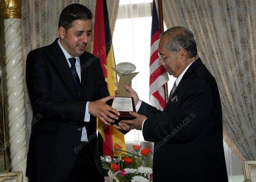 SK03_11062014_ADENAN
