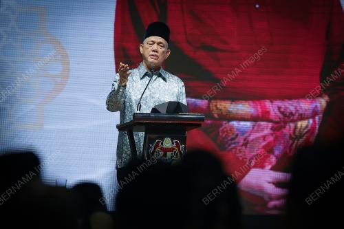 DATUK SERI FADILLAH YUSOF
