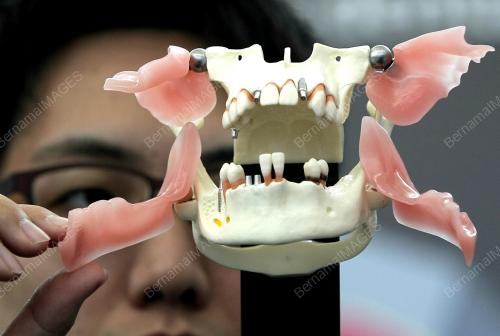 SK03_12082014_DENTAL