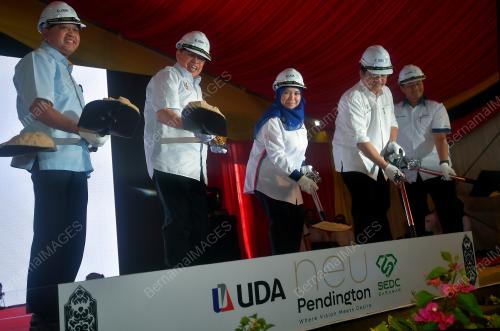 TAN SRI ABANG JOHARI TUN OPENG
