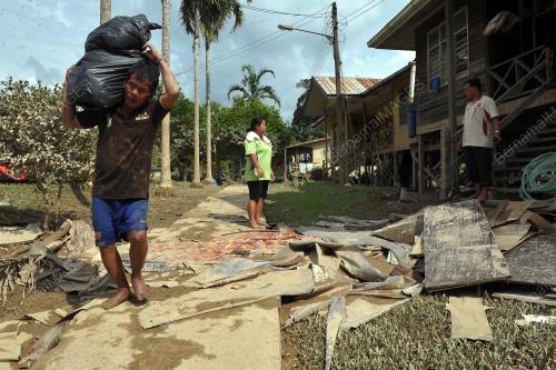 SK03_13022018_BANJIR