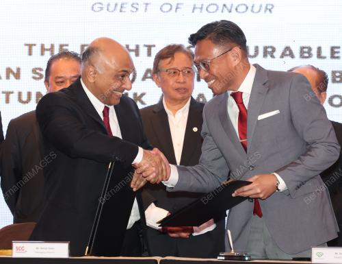 TAN SRI ABANG JOHARI TUN OPENG