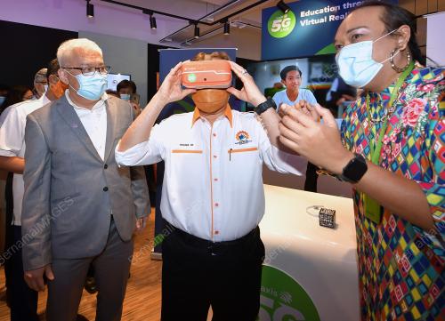 DATUK PATINGGI ABANG JOHARI TUN OPENG