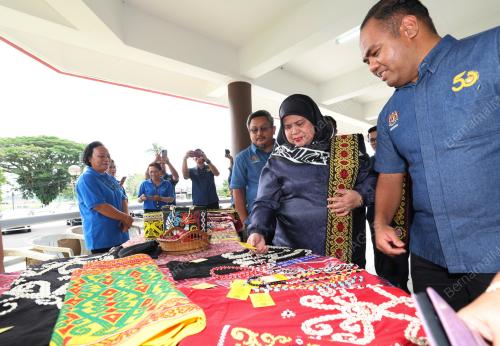 DATUK RUBIAH WANG
