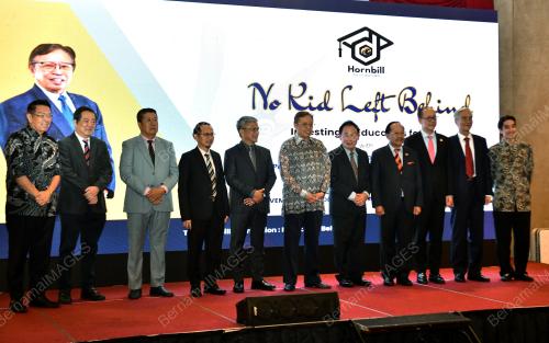 TAN SRI ABANG JOHARI TUN OPENG