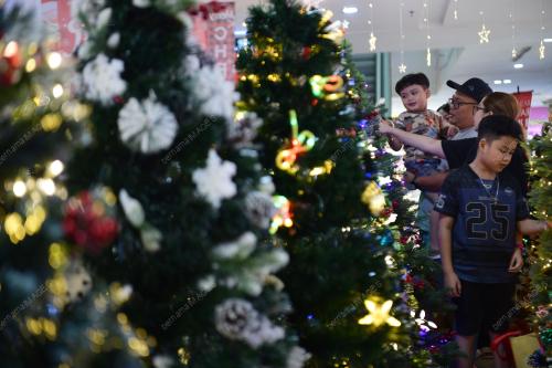 PERSIAPAN HARI NATAL 2025