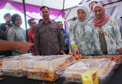 DATUK SERI NANCY SHUKRI