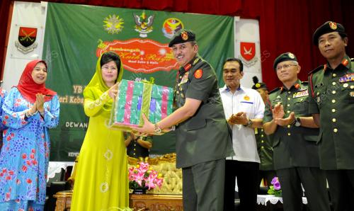 SK03_15072014_KUIH_RAYA