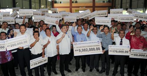 SK03_16082012_BANTUAN