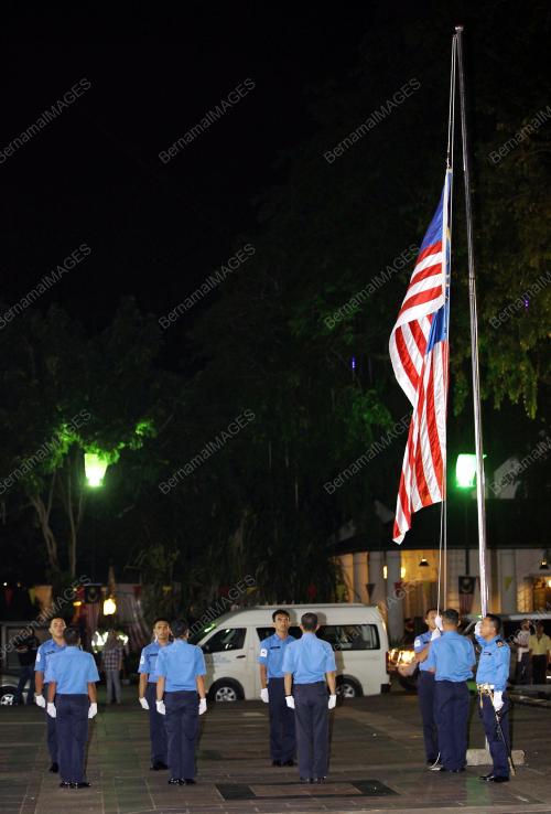 SK03_16082013_JALUR_GEMILANG