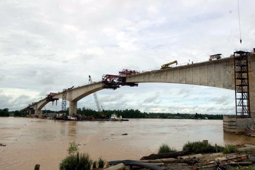 JEMBATAN_LEBAAN