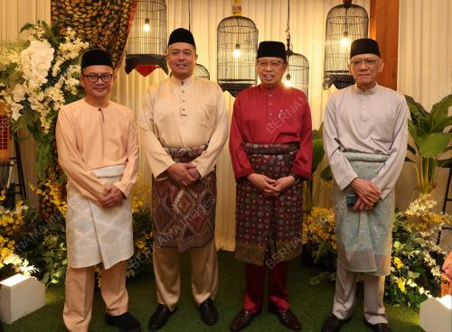 TAN SRI ABANG JOHARI TUN OPENG