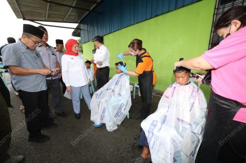 DATUK SERI NANCY SHURKI