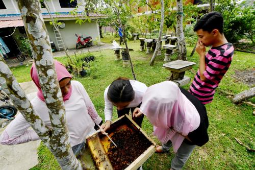 SK03_18092018_SEDUT_DARI_SARANG