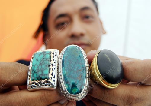 SK03_18112016_GILA_CINCIN