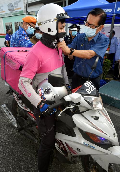 DATUK LEE KIM SHIN