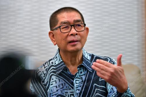 DATUK SERI DR MAXIMUS ONGKILI