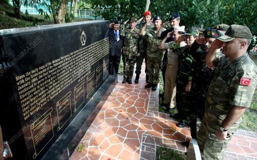 SK03_20062012_PAHLAWAN