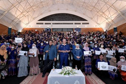TAN SRI ANNUAR MUSA