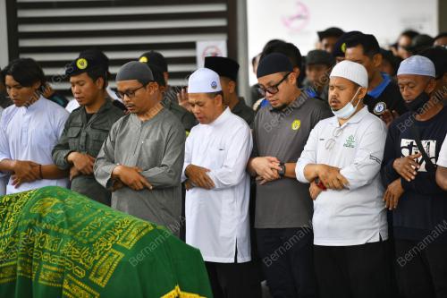 MANGSA BOAT KARAM REGATA