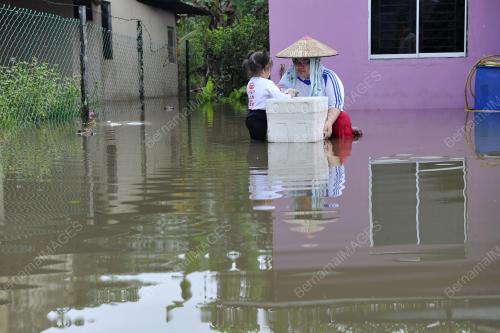 SK03_21022016_BANJIR