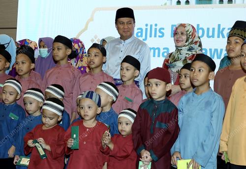 DATUK SHARBINI SUHAILI